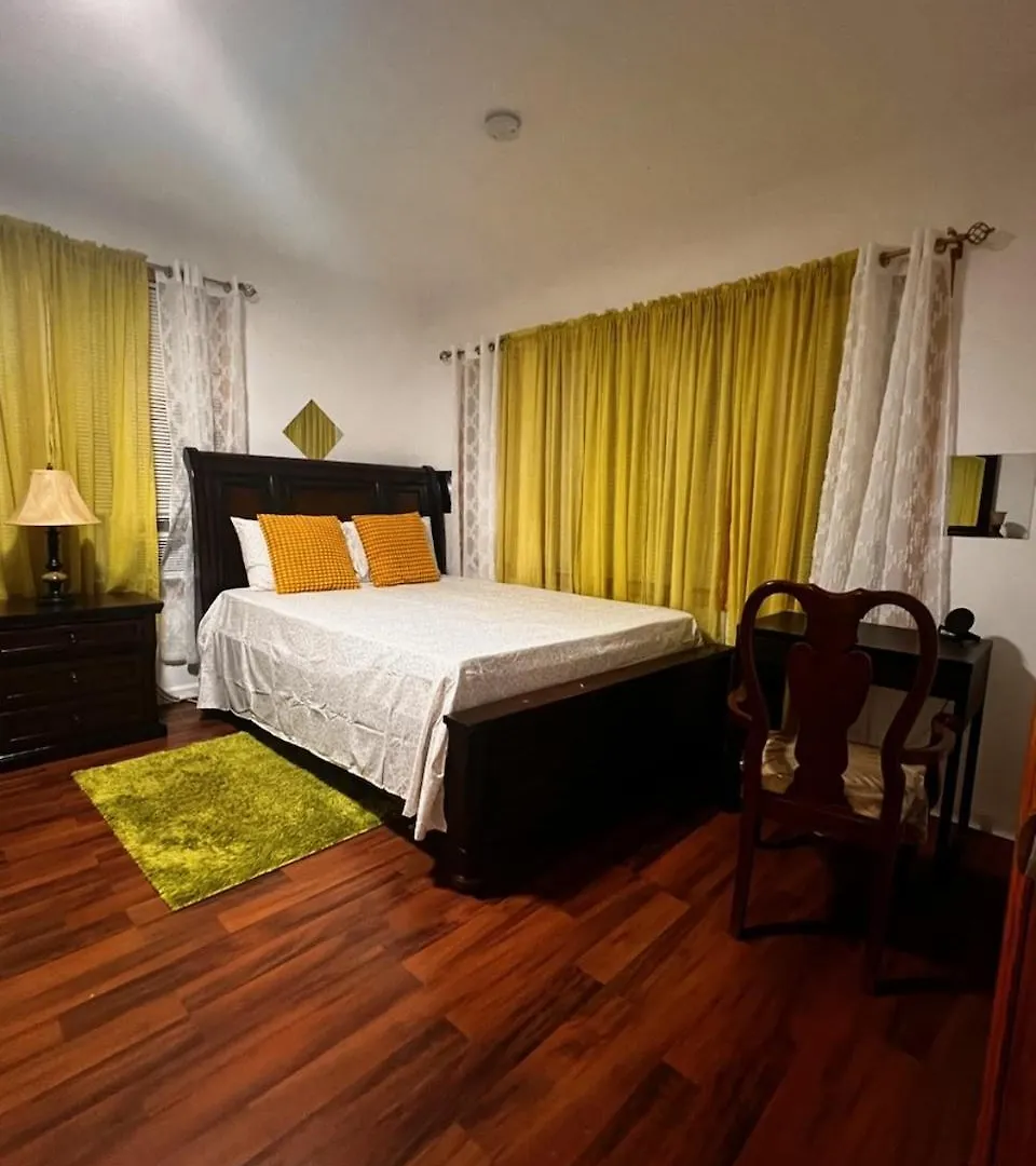 ניו יורק 2265 Bruckner Blvd Apartments ארצות הברית